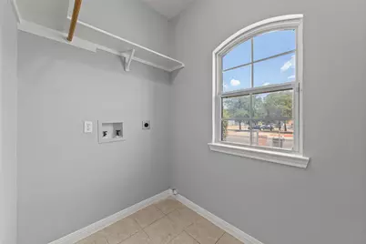 1206 N 15th Street, Waco, TX 76707 - Photo 13