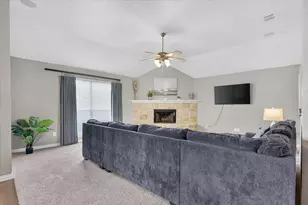 6829 Cheatham Dr, Watauga, TX 76148 - Photo 11