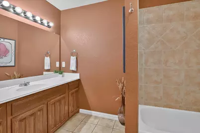 6829 Cheatham Drive, Watauga, TX 76148 - Photo 23