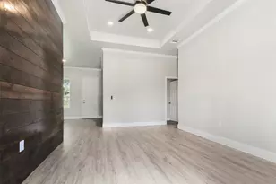 804 S 4th St, Bonham, TX 75418 - Photo 3