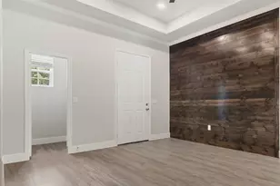 804 S 4th St, Bonham, TX 75418 - Photo 5