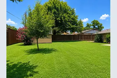 3313 Lakeview Drive, Grapevine, TX 76051 - Photo 3