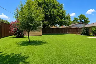 3313 Lakeview Dr, Grapevine, TX 76051 - Photo 3