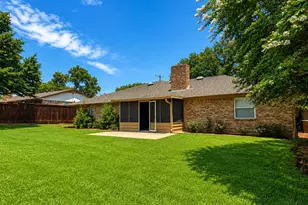 3313 Lakeview Dr, Grapevine, TX 76051 - Photo 5