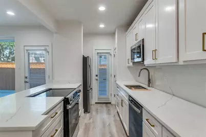 5755 Phoenix Drive #A, Dallas, TX 75231 - Photo 5