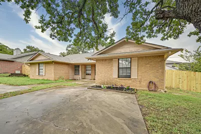 706 Woodland Court, Kennedale, TX 76060 - Photo 1