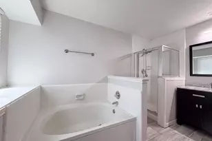 2831 Red Oak Dr, Grand Prairie, TX 75052 - Photo 11