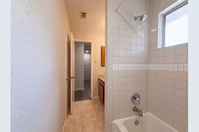 2831 Red Oak Drive, Grand Prairie, TX 75052 - Photo 17