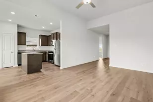 134 Condie Russell Ave, Venus, TX 76084 - Photo 5