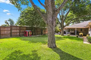 9915 Faircrest Dr, Dallas, TX 75238 - Photo 33