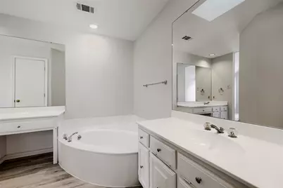 1021 Rio Grande Drive, Benbrook, TX 76126 - Photo 19