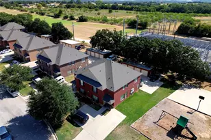 304 Kourtney Ct, Weatherford, TX 76086 - Photo 1