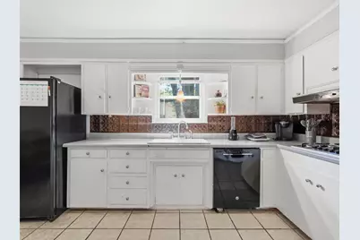 1700 Weiler Boulevard, Fort Worth, TX 76112 - Photo 9