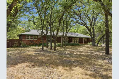 1700 Weiler Boulevard, Fort Worth, TX 76112 - Photo 3