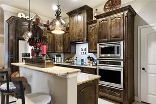 154 Lipan St, Greenville, TX 75402 - Photo 13