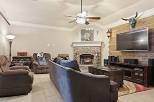 154 Lipan St, Greenville, TX 75402 - Photo 19
