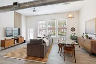 2502 Live Oak St, Dallas, TX 75204 - Photo 11
