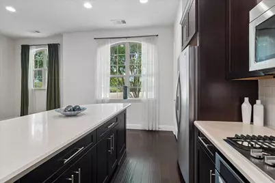 559 W Royal Lane, Irving, TX 75039 - Photo 15