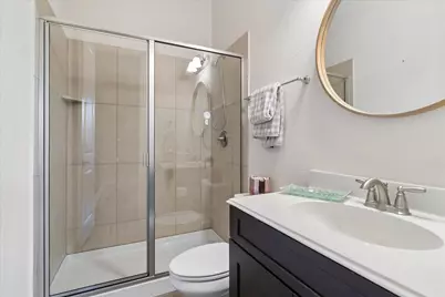 559 W Royal Lane, Irving, TX 75039 - Photo 31