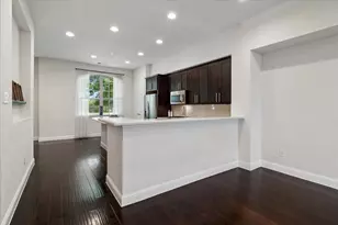 559 W Royal Ln, Irving, TX 75039 - Photo 13