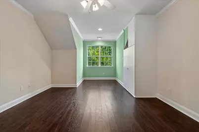 559 W Royal Lane, Irving, TX 75039 - Photo 23