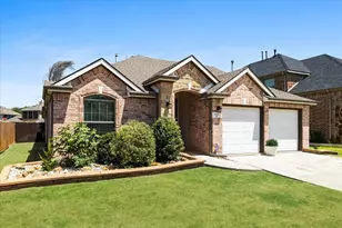 809 Cauble Dr, Fate, TX 75087 - Photo 3