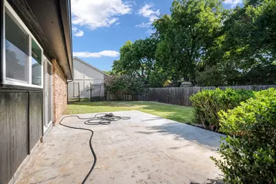 2608 Sprucewood Lane, Euless, TX 76039 - Photo 29