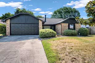 2608 Sprucewood Ln, Euless, TX 76039 - Photo 5