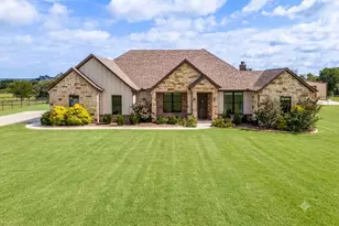 6913 Veal Station Rd, Weatherford, TX 76085 - Photo 1