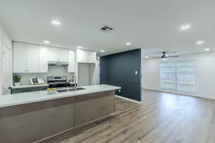 4133 Sherry Ln, Beverly Hills, TX 76711 - Photo 9