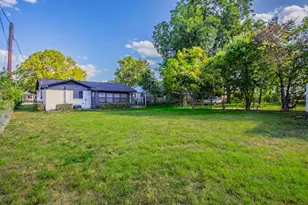 4133 Sherry Ln, Beverly Hills, TX 76711 - Photo 25
