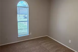 1803 Wickersham Dr, Arlington, TX 76014 - Photo 11
