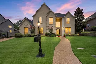 3001 Sunray Valley Ct, Arlington, TX 76012 - Photo 1
