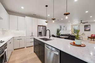 1141 N Madison Ave, Dallas, TX 75208 - Photo 15