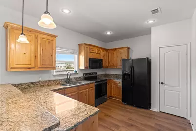 210 Lasso Circle, Mabank, TX 75143 - Photo 11