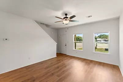 210 Lasso Circle, Mabank, TX 75143 - Photo 7