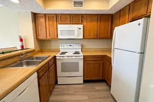 9811 Walnut St, Dallas, TX 75243 - Photo 5