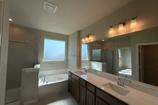 1312 Frio Dr, Springtown, TX 76082 - Photo 7
