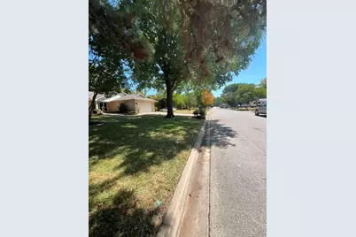 2846 Columbine Drive, Grapevine, TX 76051 - Photo 7