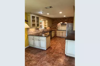 2846 Columbine Drive, Grapevine, TX 76051 - Photo 15