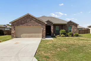 461 Kerens St, Nevada, TX 75173 - Photo 1