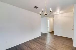 2946 Midbury Dr, Lancaster, TX 75134 - Photo 5