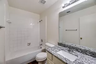 2946 Midbury Dr, Lancaster, TX 75134 - Photo 17