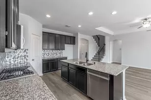 1033 Bird Creek Dr, Little Elm, TX 75068 - Photo 5