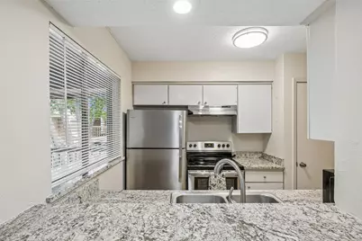 5138 Amesbury Drive #211, Dallas, TX 75206 - Photo 3