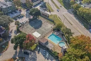 9813 Walnut St, Dallas, TX 75243 - Photo 17