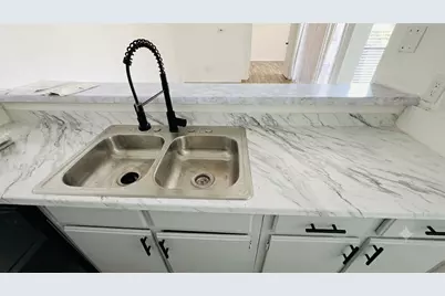 9813 Walnut Street #302, Dallas, TX 75243 - Photo 5