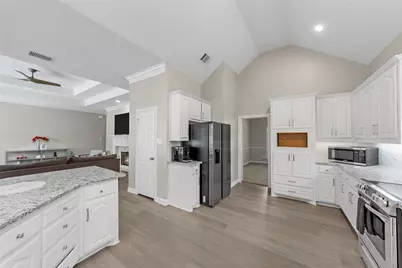 707 Twin Creeks Drive, Allen, TX 75013 - Photo 7