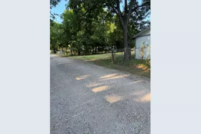 4004 Curry Road #A, Arlington, TX 76001 - Photo 13