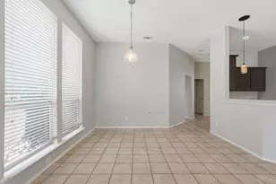 4203 Lucy Ln, Arlington, TX 76016 - Photo 11